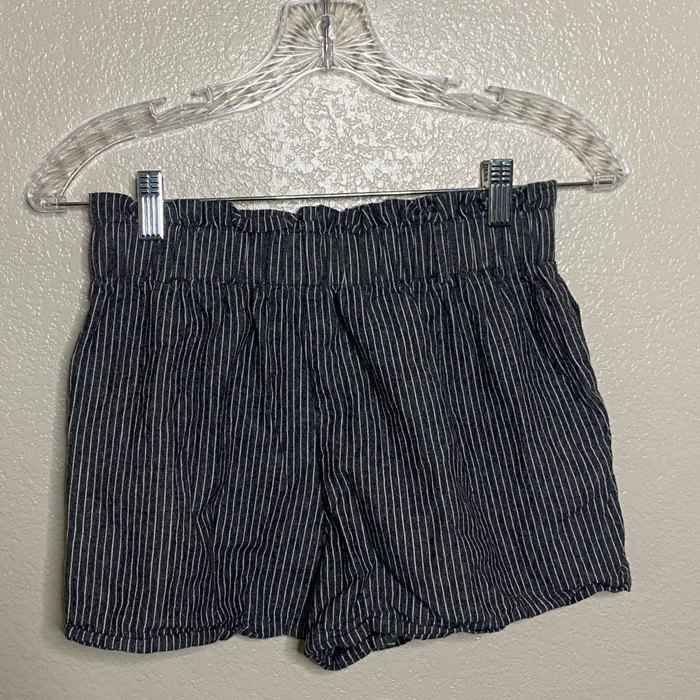 Charcoal stopped shorts